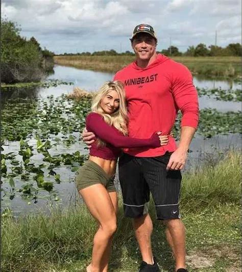 carriejune bowlby husband|Carriejune Anne Bowlby Biography, Net Worth,。